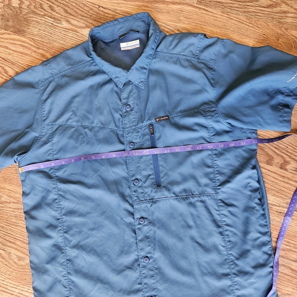 Columbia Omni-Shade Lightweight Shirt Men Size L Button Vented, Pockets Sky Blue - Picture 9 of 10